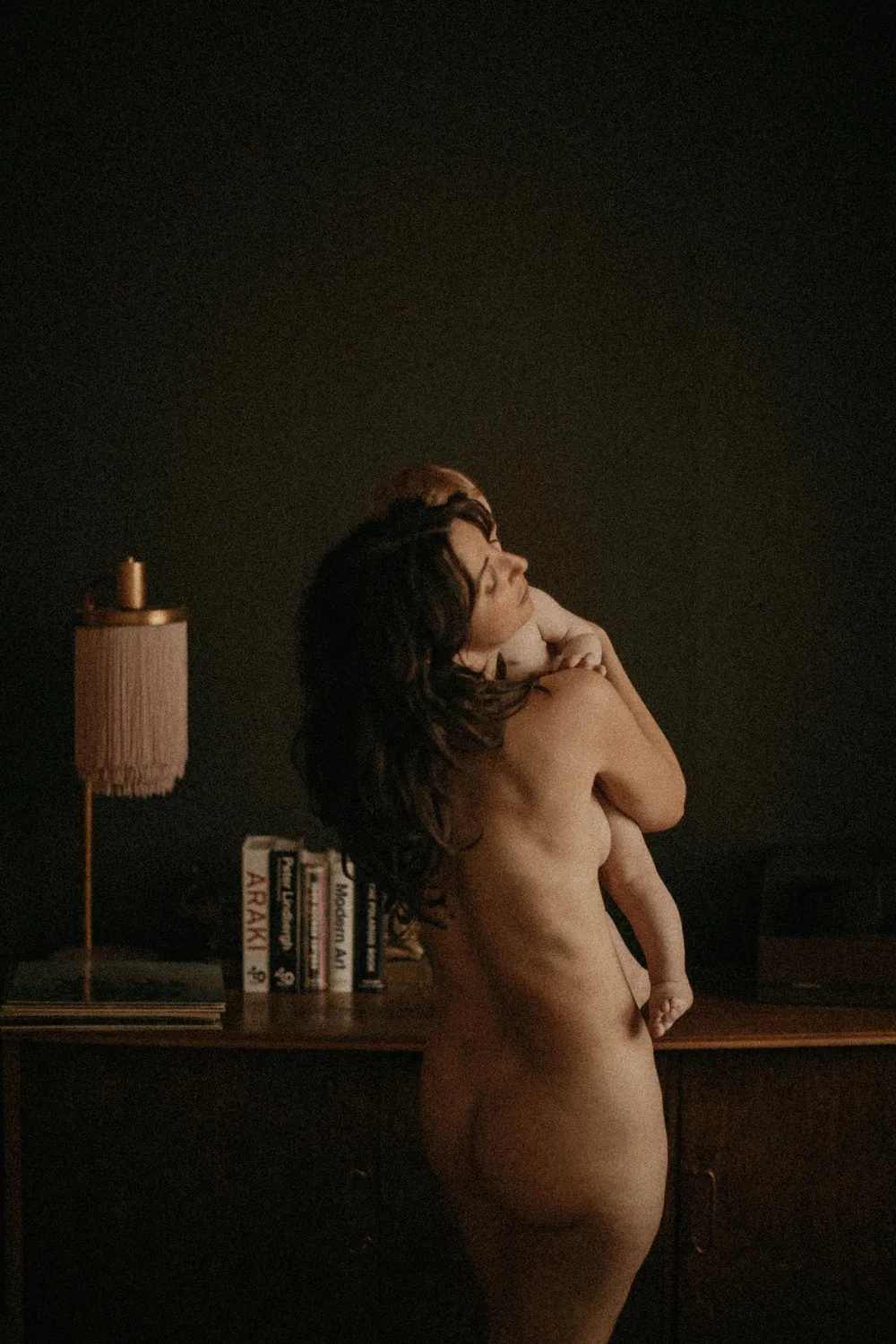 Pamela, the artist behind Aiota Photography.